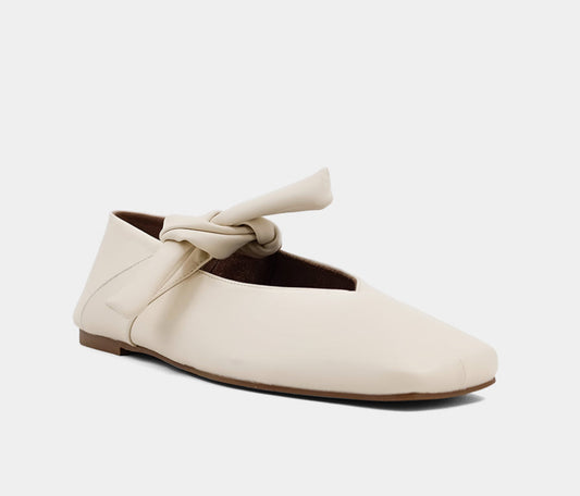 Antonella Flat | Bone